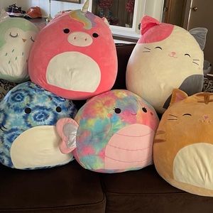 original pillow, it is used but looks like new squish mellows  original